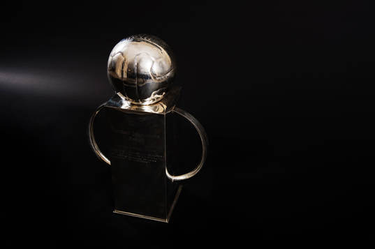 Lennart Johanssons pokal som delas ut till det vinnande