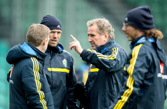 Erik Hamrén och Marcus Allbäck, tränare Sverige