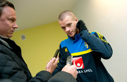 Samuel Holmén, Sverige