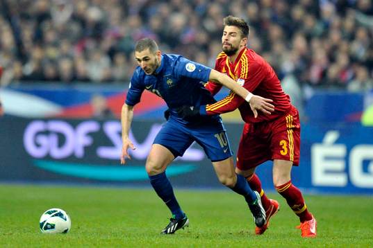 Karim BENZEMA / Gerard PIQUE  - 26.03.2013 - France /