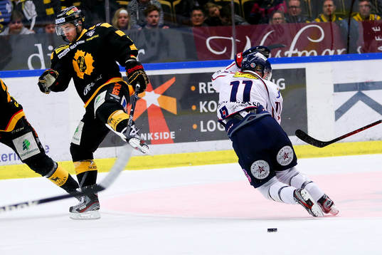 Ishockey, SM-semifinal 1, Skellefteå - Linköping. Simon