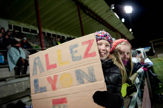 En del i publiken höll på Lyon eller i alla fall på