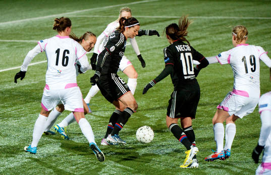 Lotta Schelin, Lyon