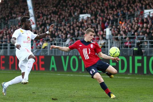 Lucas DIGNE / Larsen TOURE - 31.03.2013 - Brest / Lille -