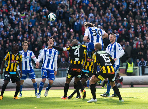 Mattias Bjärsmyr, IFK Göteborg, gör 0-2 på nick
