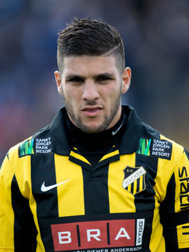 Moestafa El Kabir, Häcken