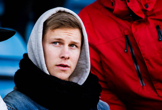 Emil Krafth, Helsingborg, är skadad och sitter på