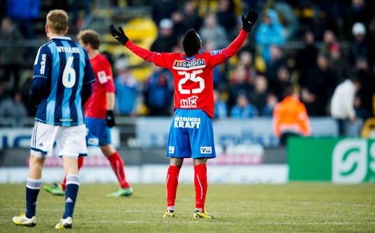 David Accam, Helsingborg, jublar vid slutsignal