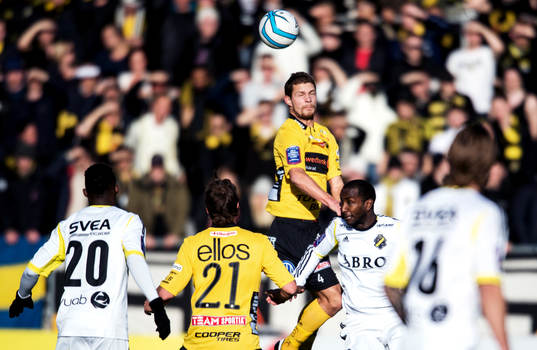 Joackim Jörgensen, Elfsborg, nickar bollen