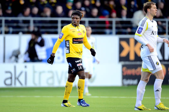 Mohamed Bangura, Elfsborg kommer in på planen