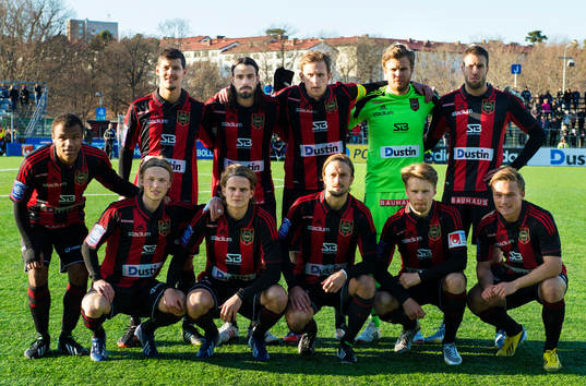 Lagbild Brommapojkarna. Övre raden från vänster: