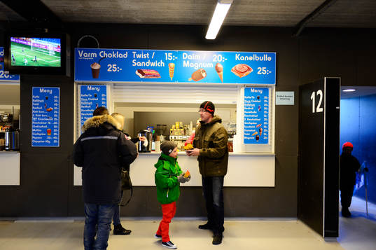 en kiosk där man kan köpa glass och kaffe