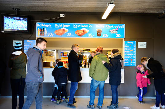 en kiosk där man kan köpa korv och dricka