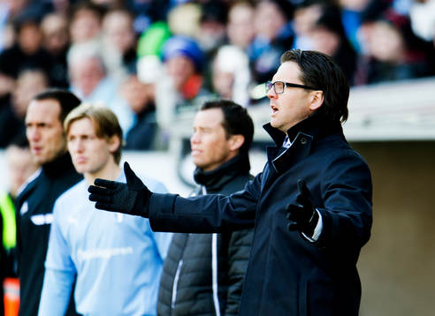 Rikard Norling, tränare Malmö FF, är uppgiven