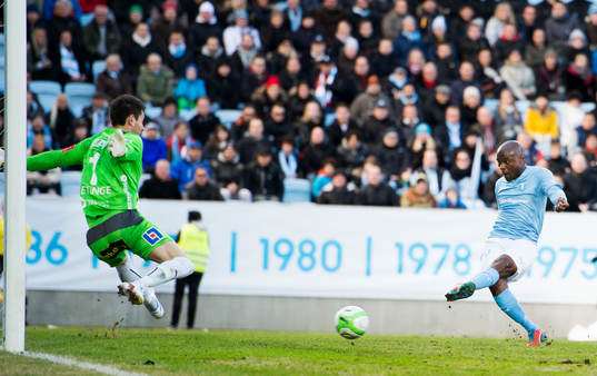 Tokelo Rantie, Malmö FF, gör mål men är offside