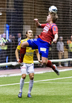 Oskar Wallén, Örgryte, nickar
