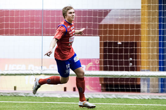 Oskar Wallén, Örgryte, jublar