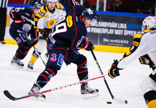 Patrik Zackrisson, Linköping, dribblar