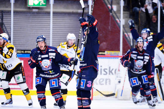 Simon Hjalmarsson, Linköping jublar