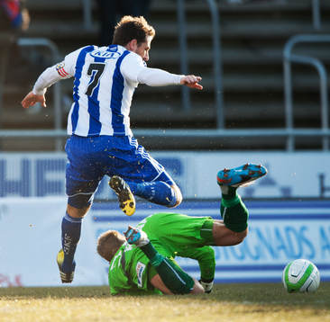 Tobias Hysén, IFK Göteborg, och Pär Hansson, målvakt,