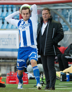 Roar Hansen, tränare, Helsingborg, och Logi Valgardsson,