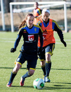 Kosovare Asllani jagas av Sara Thunebro, Sverige