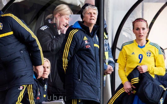 Pia Sundhage, förbundskapten, Sverige