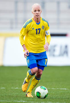 Caroline Seger, Sverige