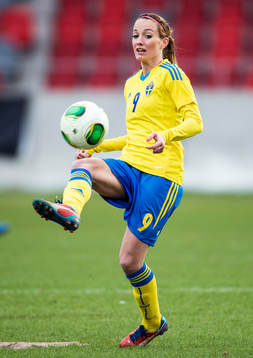 Kosovare Asllani, Sverige