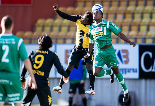 Nickduell mellan Monday James, Hammarby, och Toboy Alabi,