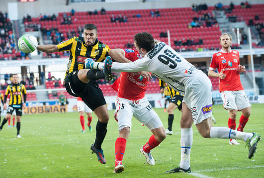 Bläddra bland fler bilder av Fotboll, allsvenskan, Kalmar - Häcken