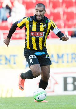Mohammed Ali Khan, Häcken