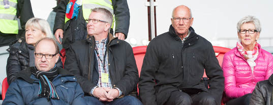Läktare, Andreas Ravelli, Tommy Svensson med fru Ann-Catrin