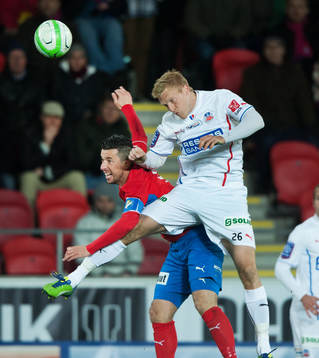 Peter Larsson, Helsingborg mot Denis Velic, Öster