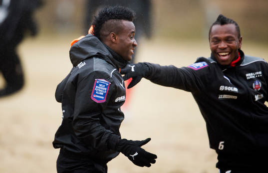 David Accam, May Mahlangu, Helsingborg