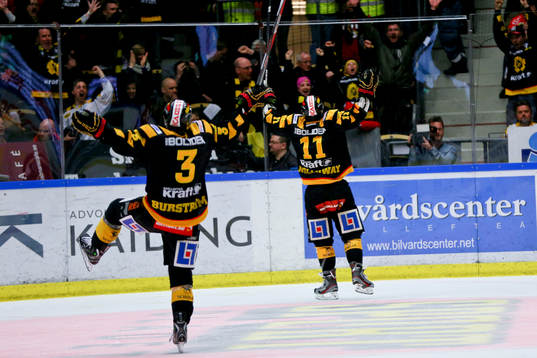 Bud Holloway avgjorde i sudden death mot Luleå i