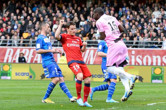 Yohann THURAM ULIEN / Kevin GAMEIRO - 13.04.2013 - Troyes /