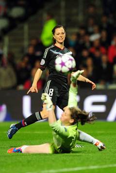 Lotta SCHELIN  -  13.04.2013 - Lyon / Juvisy  - 1/2 finale