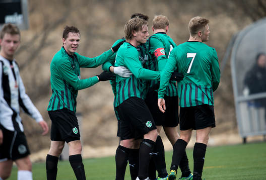 Markus Lindström gör 2-0 för Högaborg, jubel