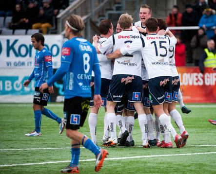 Gefle-spelarna jublar
