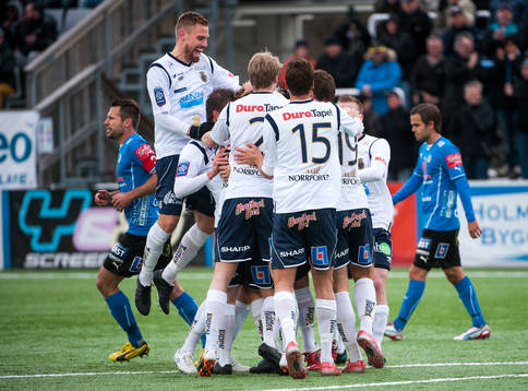 Gefle-spelarna jublar