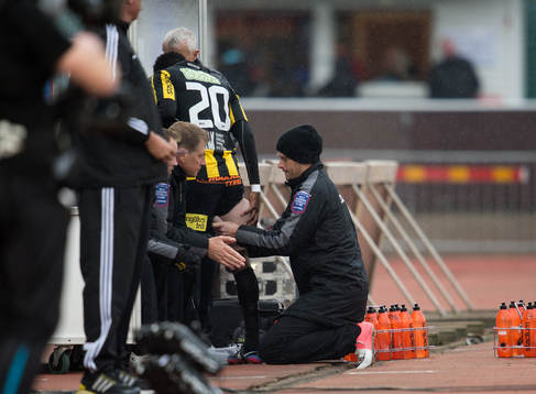 Dominic Chatto, Häcken, får utgå