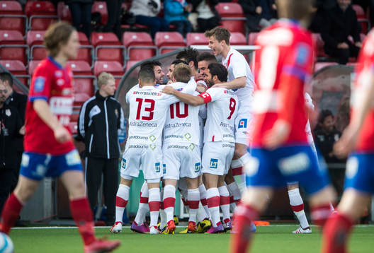 Bläddra bland fler bilder av Fotboll, Superettan, Assyriska - Örgryte