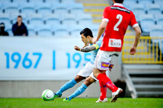 Jiloan Hamad, Malmö FF, skjuter in 1-0