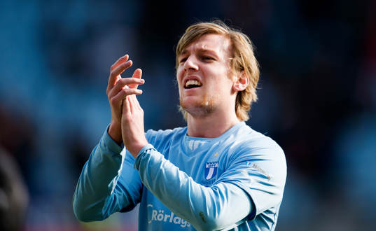 Emil Forsberg, Malmö FF, tackar publiken