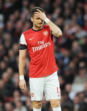 Football - Arsenal v Everton - Barclays Premier League  -