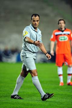ARBITRE - Said ENNJIMI -  16.04.2013 -  Saint Etienne /