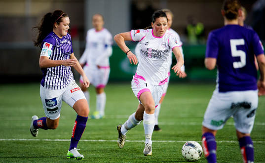 Julia Wahlberg, Jitex BK, Sara Björk Gunnarsdottir, LdB FC