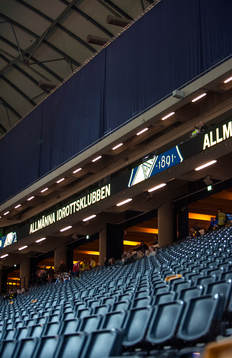 Övre läktarsektionen är avskärmad på Friends Arena