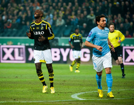 Henok Goitom, AIK, deppar